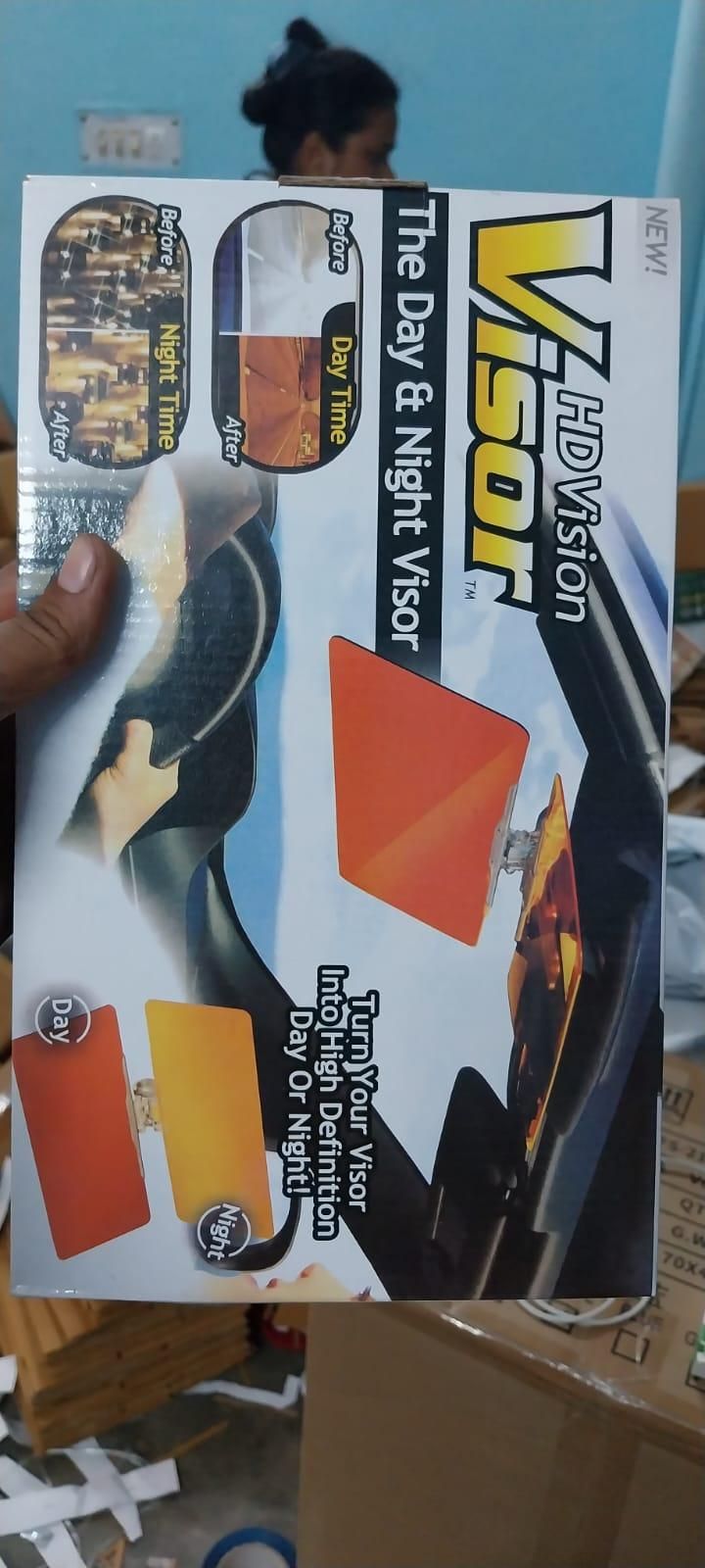 Sun Visor Anti-Glare Extension Shade For Car 2 In 1 Day And Night Shade Protector I Plastic Material I Clipped In Front Side New Arrival